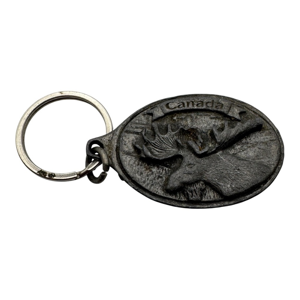Vintage Pewter Canada‎ Moose Keychain – Oval 2” Souvenir